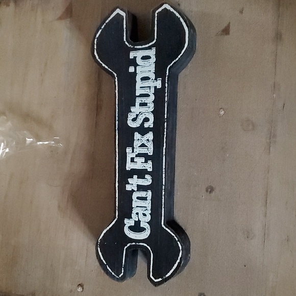 Can't fix stupid sign - Picture 1 of 1